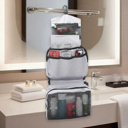 Neceser Personal Con Percha Para Colgar Y Reparticiones Int.