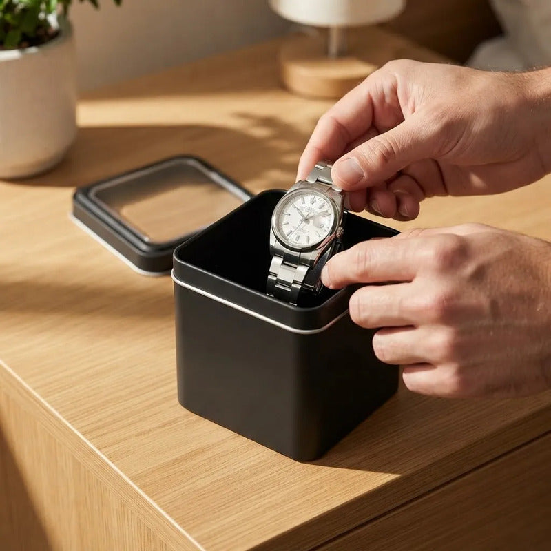 Caja Cuadrada Con Tapa Transparente  Para Reloj 8x7,5 Cm Negro